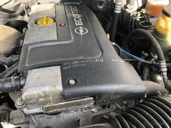 Opel frontera 2,2dti sport r.v2002 - 19