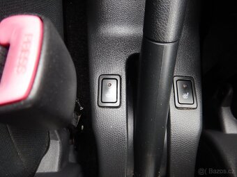 SUZUKI Swift 1.3 GLX - 19