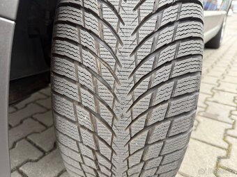 Volvo XC70 2.4 D5 136KW, ventilace + výhřev, po servise. - 19