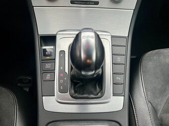 Volkswagen Passat 2,0 TDi DSG HIGHLINE / NAVI / 2013 - 19
