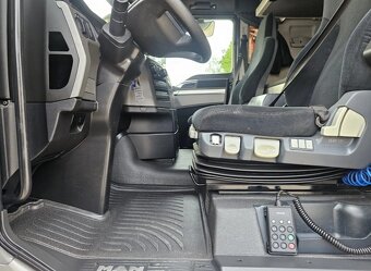 MAN TGX 24.460 - 6x2 – Odtahovka – EURO 6 - 19