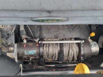 Land Rover Defender 90 TD5 2002/90KW/ČR/2MAJ - 19