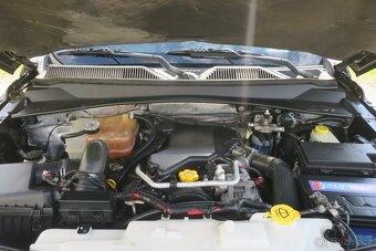DODGE NITRO 2.8 CRDi SXT, BEZ KOROZE - 19