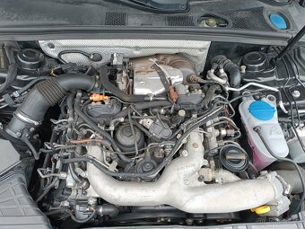 Bouraná Audi A5 3.0 TDI Coupe - 19