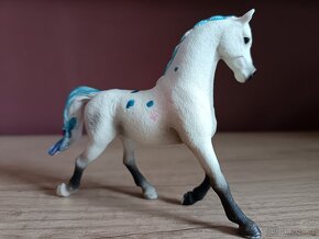 SCHLEICH Koně SBĚRATELSKÉ FIGURKY 12 - 19