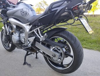 Yamaha FZ6 S r.v 2007, 51 000km, laděné výfuky, doplňky - 19