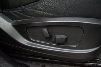 BMW X6 E71 xDrive 30d 245k - 19