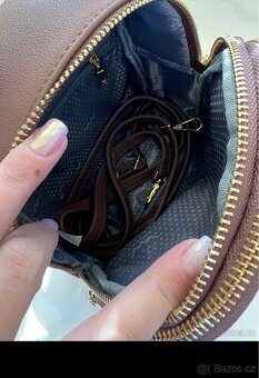 Dámský městský batůžek/kabelka na zip 2v1(Vuch) - 19