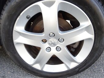 Peugeot 407 2,0 HDI, BEZ KOROZE - 19