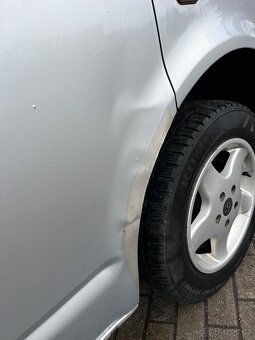 VW T5 1.9 TDi 77 kW Klima 5 mist - 19