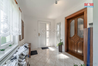 Prodej rodinného domu, 220 m², Strašice - 19