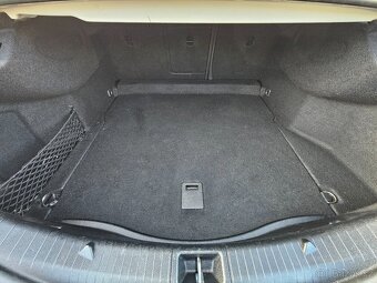 MERCEDES-BENZ CLA 2017 200D 100kW,NAVI,VÝHŘEVY,PARK.KAMERA - 19