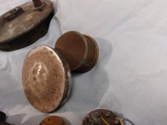 Uklid - dily ČZ a perak 350 - 19