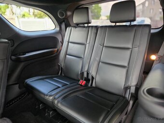 Dodge Durango 5.7L V8 HEMI 4WD A/T 2023 WB 7 míst - 19