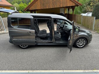 Ford Grand Tourneo Connect 1.6 TDCI TITANIUM PANORAMA - 19