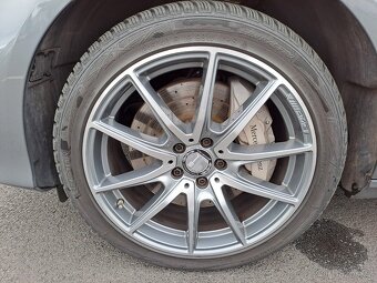 Mercedes Benz E400,4MATIC-4x4,250kW,masáže - 19