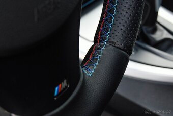 BMW E90 Rad 3 325i A/T - 19