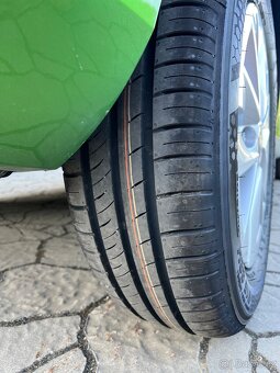 Škoda Fábia 1.0 MPI 44kw 9700km - 19