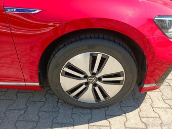 VW Passat GTE 1.4TSI Hybrid 160kW DSG Full LED Tažné ACC - 19