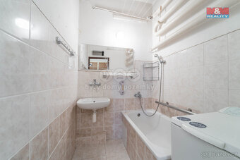 Prodej bytu 4+1, 102 m², Praha, ul. U družstva Repo - 19