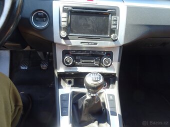 Volkswagen Passat CC 2.0 TDi - 19