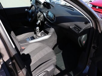 Peugeot 308 SW Allure 1,2 96kw r.2014 160tkm čtěte popis - 19