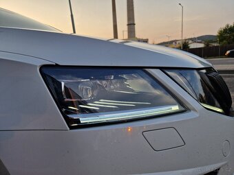 ŠKODA OCTAVIA 3 III RS 2.0 4X4 TDI 135 KW PO SERVISU - 19