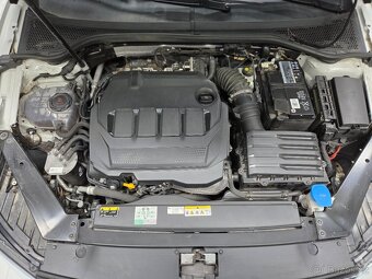 VOLKSWAGEN PASSAT KOMBI 2,0TDi 110kW - 19