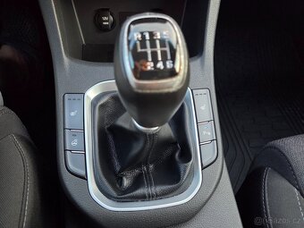 Hyundai i30 combi, 1.6 CRDi, 85 kW, Smart+, ČR, DPH - 19