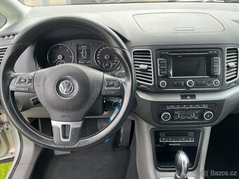 Volkswagen Sharan 7N 2.0 TDi DSG 2012 103kW bez koroze - 19