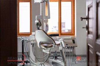 Prodej, komerční/ordinace, 134 m2, Komenského 264/5, 50003 H - 19