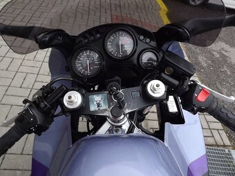 Honda CBR 600F - 19