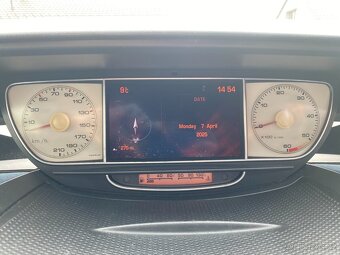 Lancia Phedra, 2,2 JTD, 125kW, 7 míst, modrý kožený interiér - 19