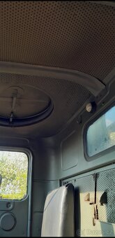 Praga V3S skříň - 19