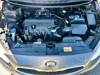 Kia Ceed 1.6 Benzín + nová LPG nádrž - 19
