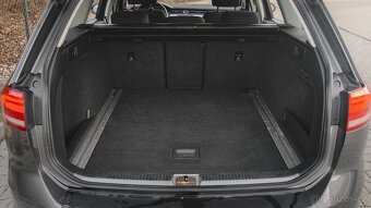 Volkswagen Passat, 2,0/110kW DSG Tažné Adapt.temp - 19