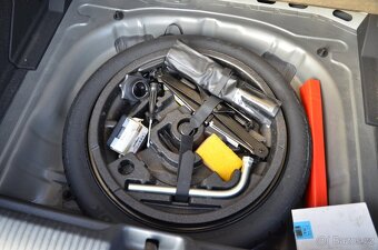 Audi Q2, 30 TFSi / ČR / 1. MAJITEL - 19