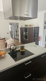 Velká kuchyňská linka včetně spotřebičů - 19