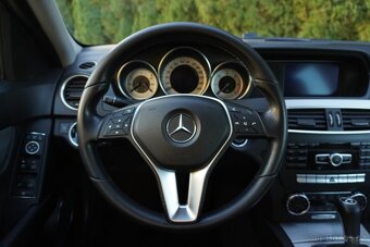 Mercedes-Benz C 220 C 220 CDI AVANTGARDE AMG PAC. - 19