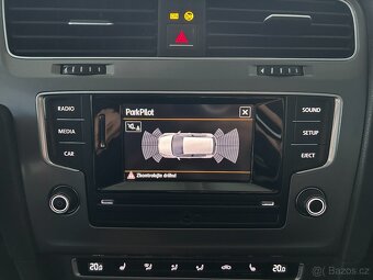 Volkswagen Golf 7 1.2 TSI 81kW,LOUNGE,SERVISKA - 19