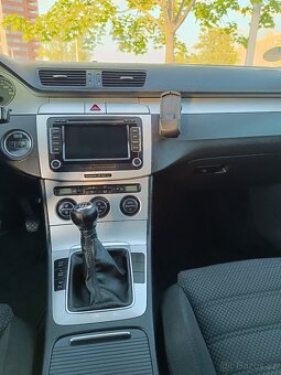 Volkswagen Passat B6 - 19