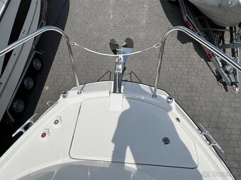 QUICKSILVER Activ 805 WEEKEND + MERCURY F 225 V6 EFI EXLPT D - 19