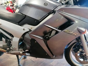 Yamaha FJR 1300 A - 19