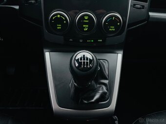 Mazda 5 2.0i BENZIN MANUÁL 7MÍST VÝHŘEV SERVISKA MAZDA - 19