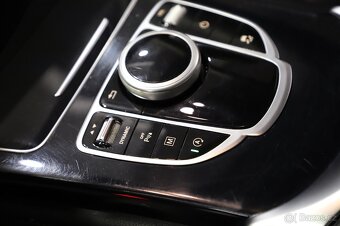 Mercedes-Benz GLC220d 125kW 4x4 - otevřeno celý víkend do 20 - 19