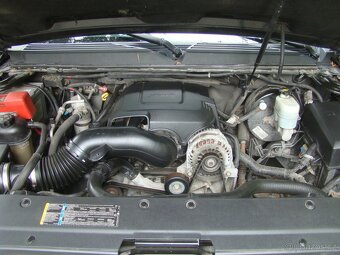 Chevrolet Avalanche 5.3i V8 4x4 - 19