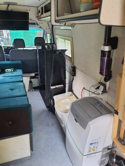 Prodám obytne auto karavan pro invalidy - 19