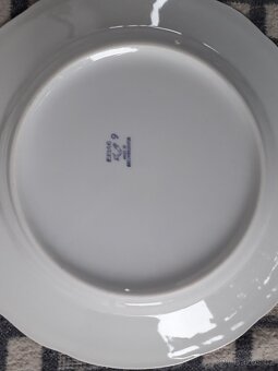 Prodám různé porcelánové a skleněné cukřenky, dózy, hrnky. - 19