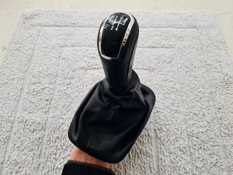 Radiaca páka pre ŠKODA FABIA 1 / 2 - 19