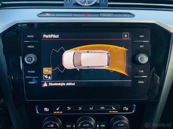 Volkswagen Passat 2.0TDI MANUÁL NAVI VÝHŘEV SENZORY SERVISKA - 19